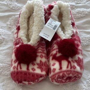 Maurices Red and Cream Slipper Socks with Pom Poms